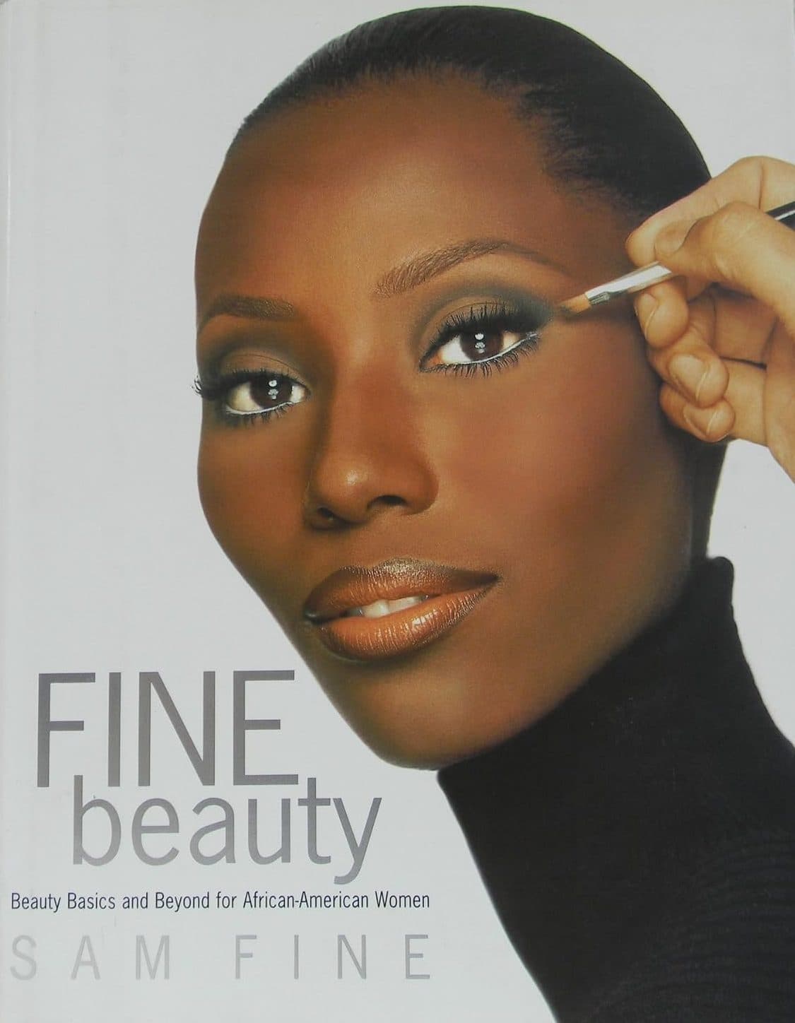 کتاب زیبایی ظریف (Fine Beauty) نسخه انگلیسی PDF | سم فاین