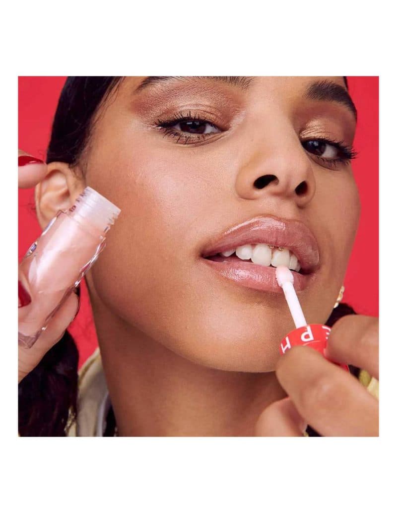 حجم دهنده لب سفورا رنگ 01 | Outrageous Plump Intense Hydrating Lip Gloss — تصویر ۳