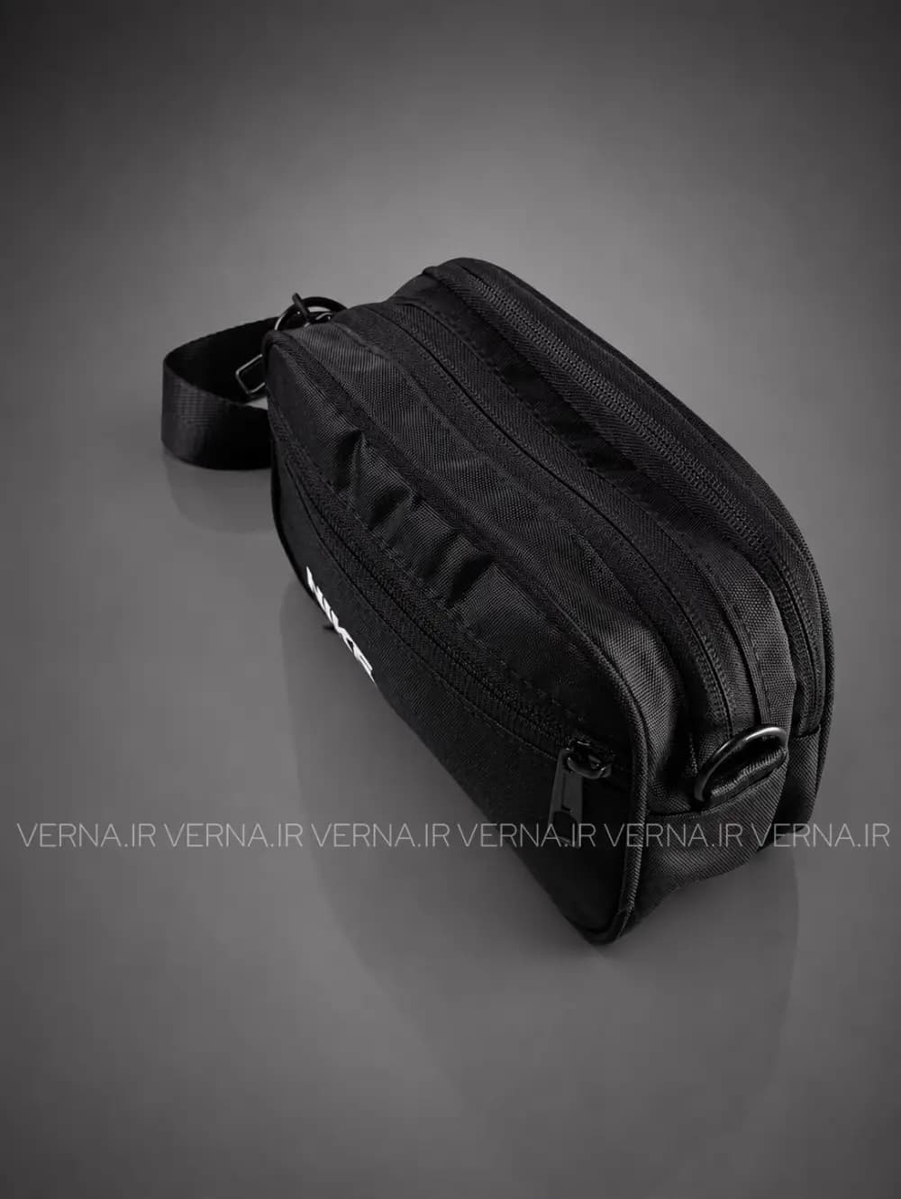 کیف دوشی برزنتی نایک | NIKE — تصویر ۳