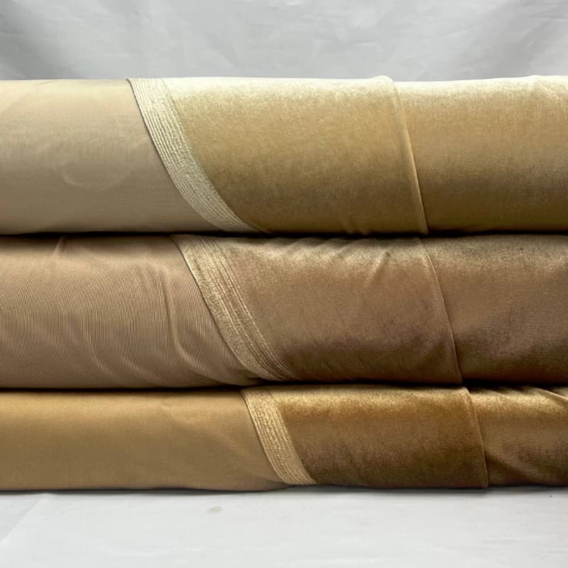 پارچه مخمل کش کره‌ای رنگ بژ