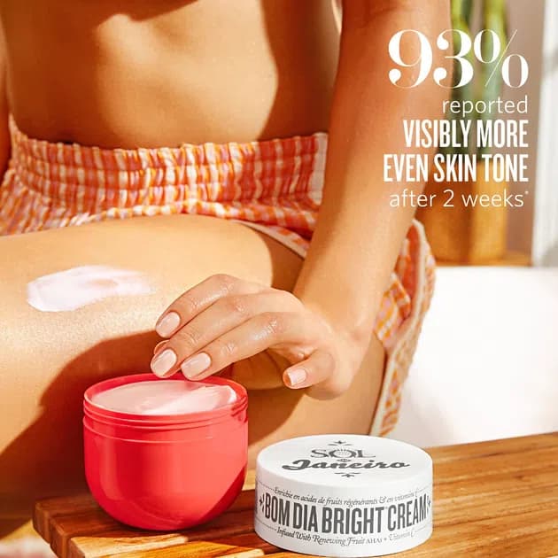کرم بدن روشن کننده بوم بوم سول دی ژانیرو اصل اروپایی 25میل SOL DE JUNEIRO BOM DIA BRIGHT TM BODY CREAM RETEXTURIZES AND GIVES SKIN A BRIGHTENING BOOST WITH EXFOLIATING FRUIT AHAS AND VITAMIN C — تصویر ۵