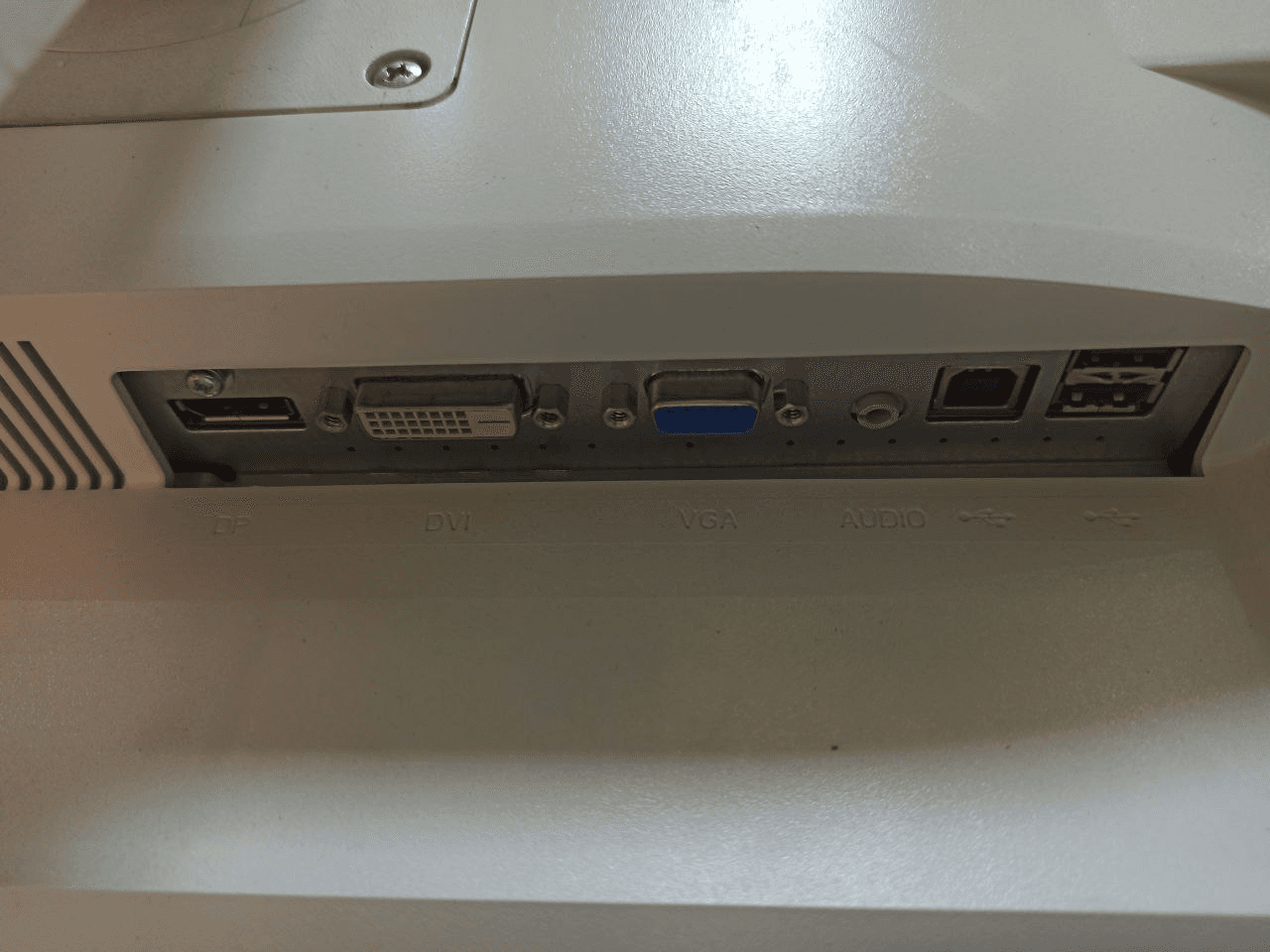مانیتور استوک LED Fujitsu B24 سایز 24 اینچ — تصویر ۸