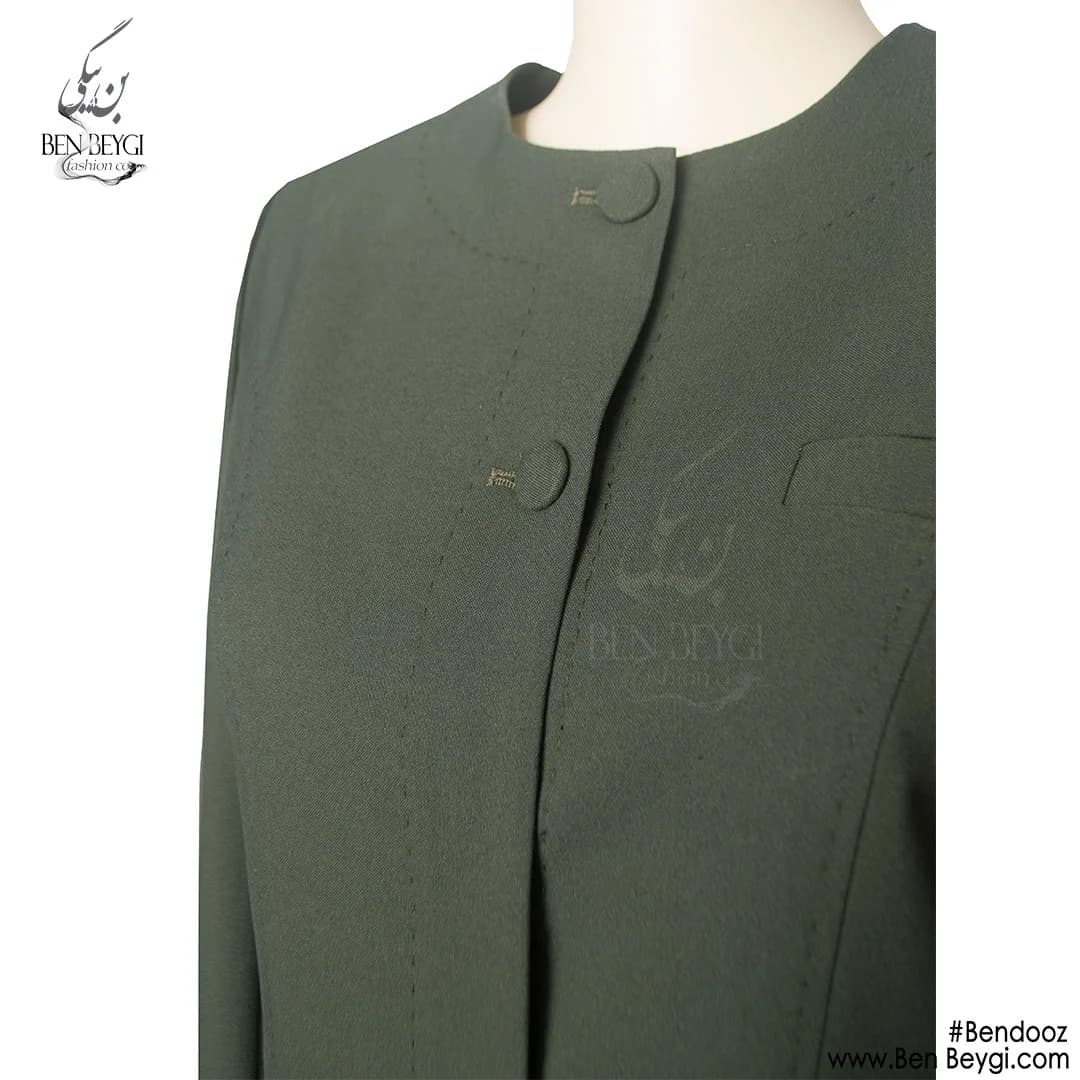 مانتو شلوار اداری سبز یقه گرد بانتو دوزی جیب سوم پارچه بزیاق قد 100 کد 22059 — تصویر ۲