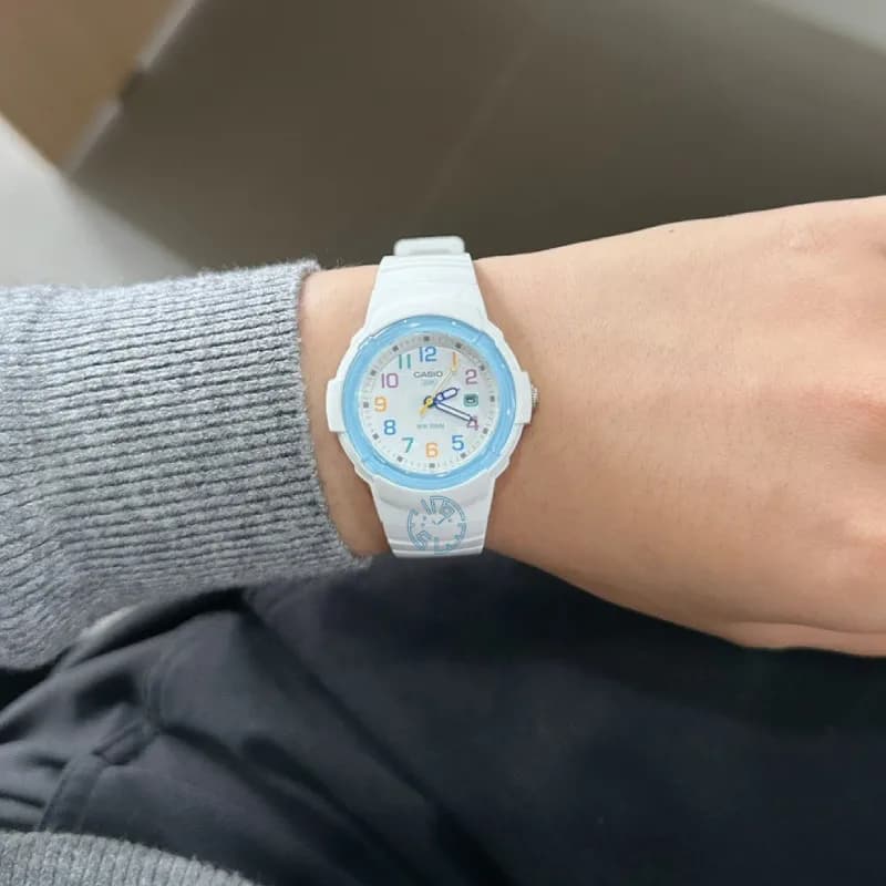 ساعت کاسیو زنانه اورجینال مدل LX-800H-7A2VDF — تصویر ۱۰
