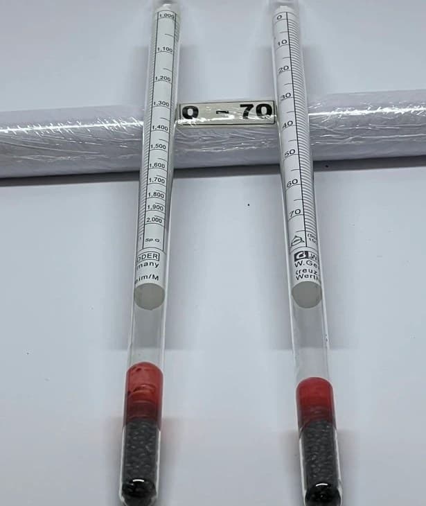 بومه (هیدرومتر- اسید سنج ) 70-0 طرح آلمان کد B21009 — تصویر ۲