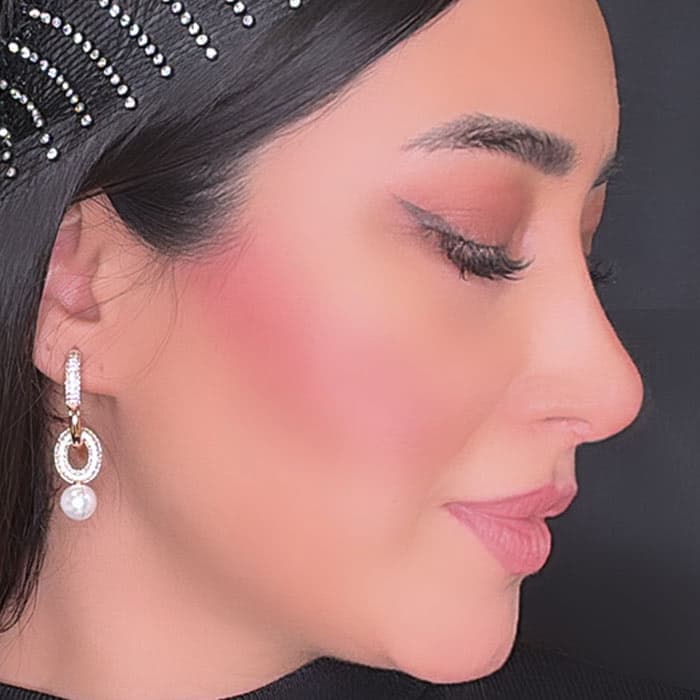گوشواره دخترانه آویز فول نگین مرواریدی ژوپینگ رنگ طلایی
