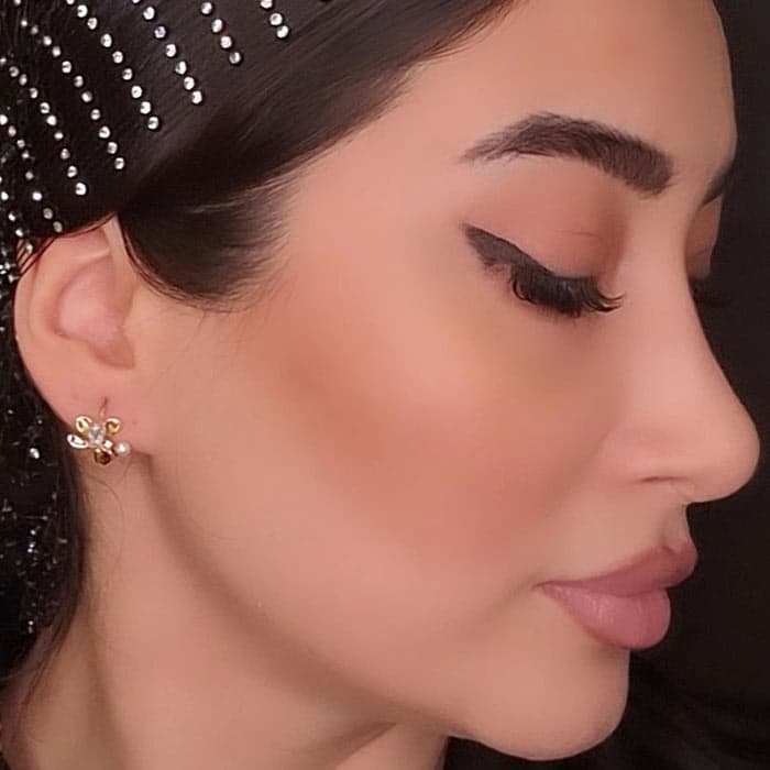 گوشواره ژوپینگ دخترانه طرح گل مرواریدی طلایی