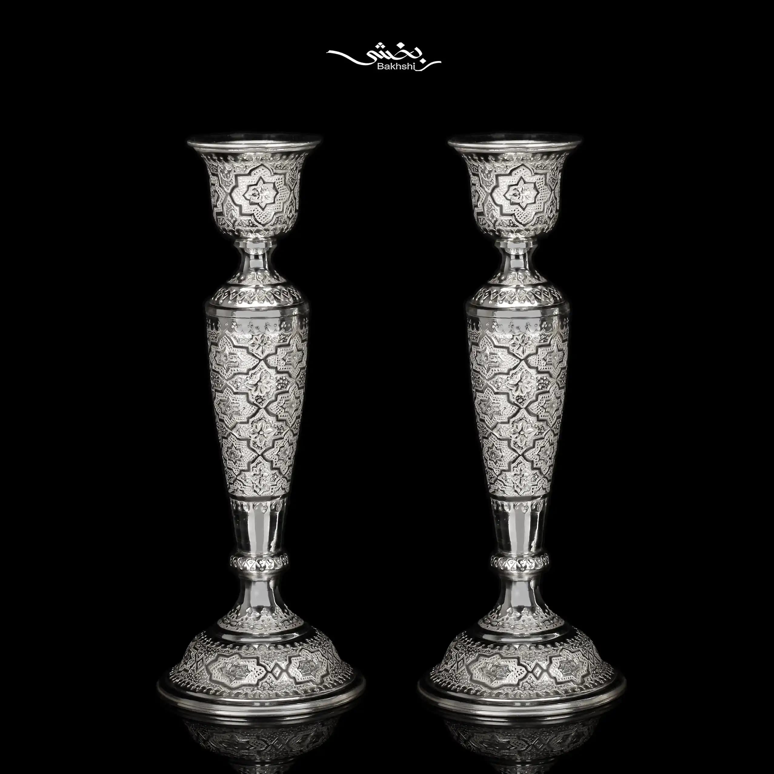 ست آینه و شمعدان نقره مستطیل تاجدار اسلیمی — تصویر ۸