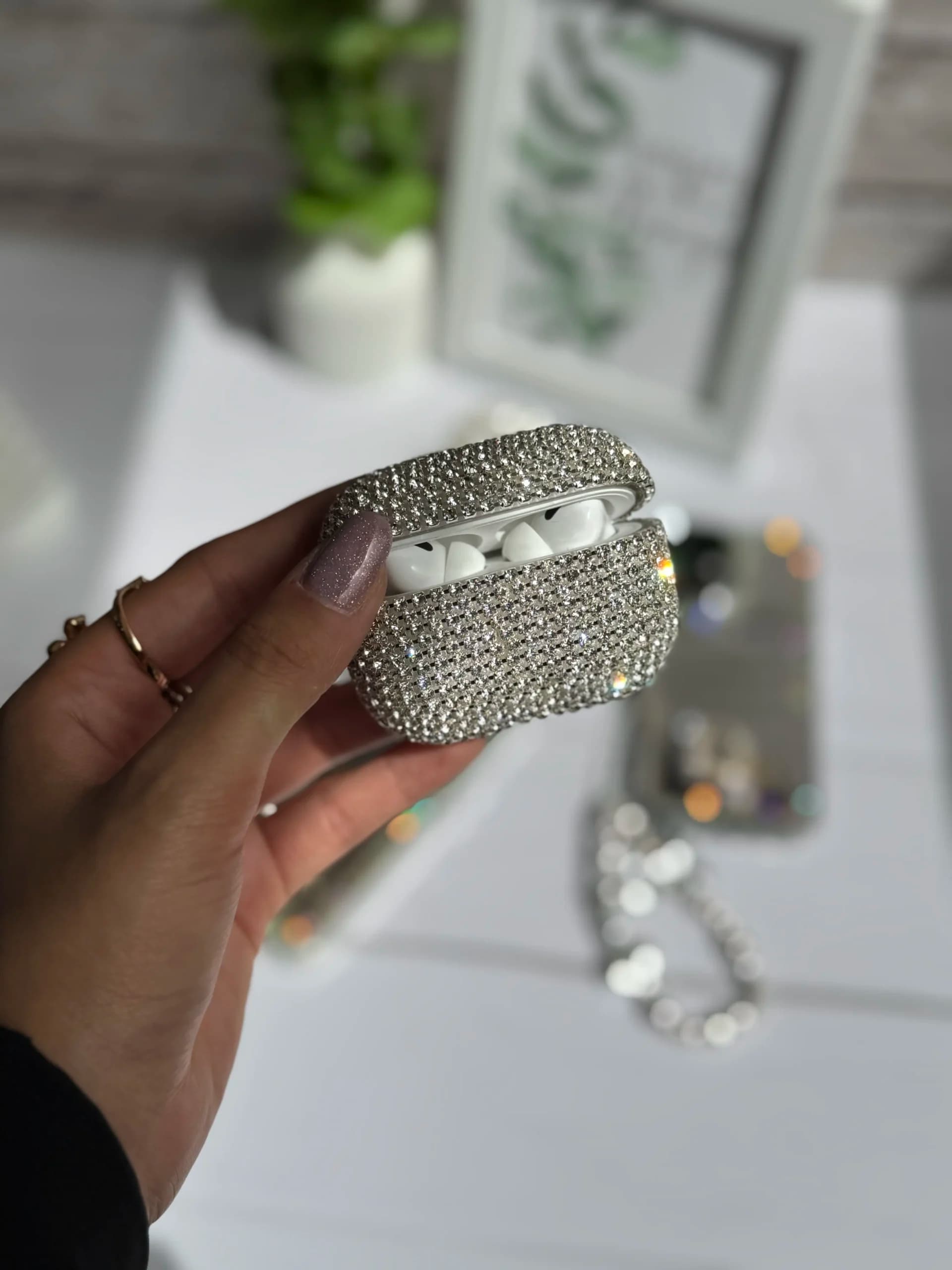 کاور ایرپاد نگینی — تصویر ۳