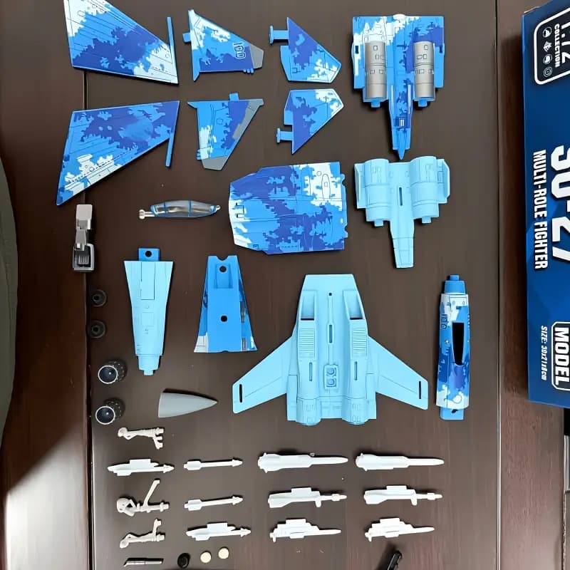 ماکت هواپیمای SU-27 مقیاس 1:72 با پایه (دکور رومیزی) — تصویر ۵