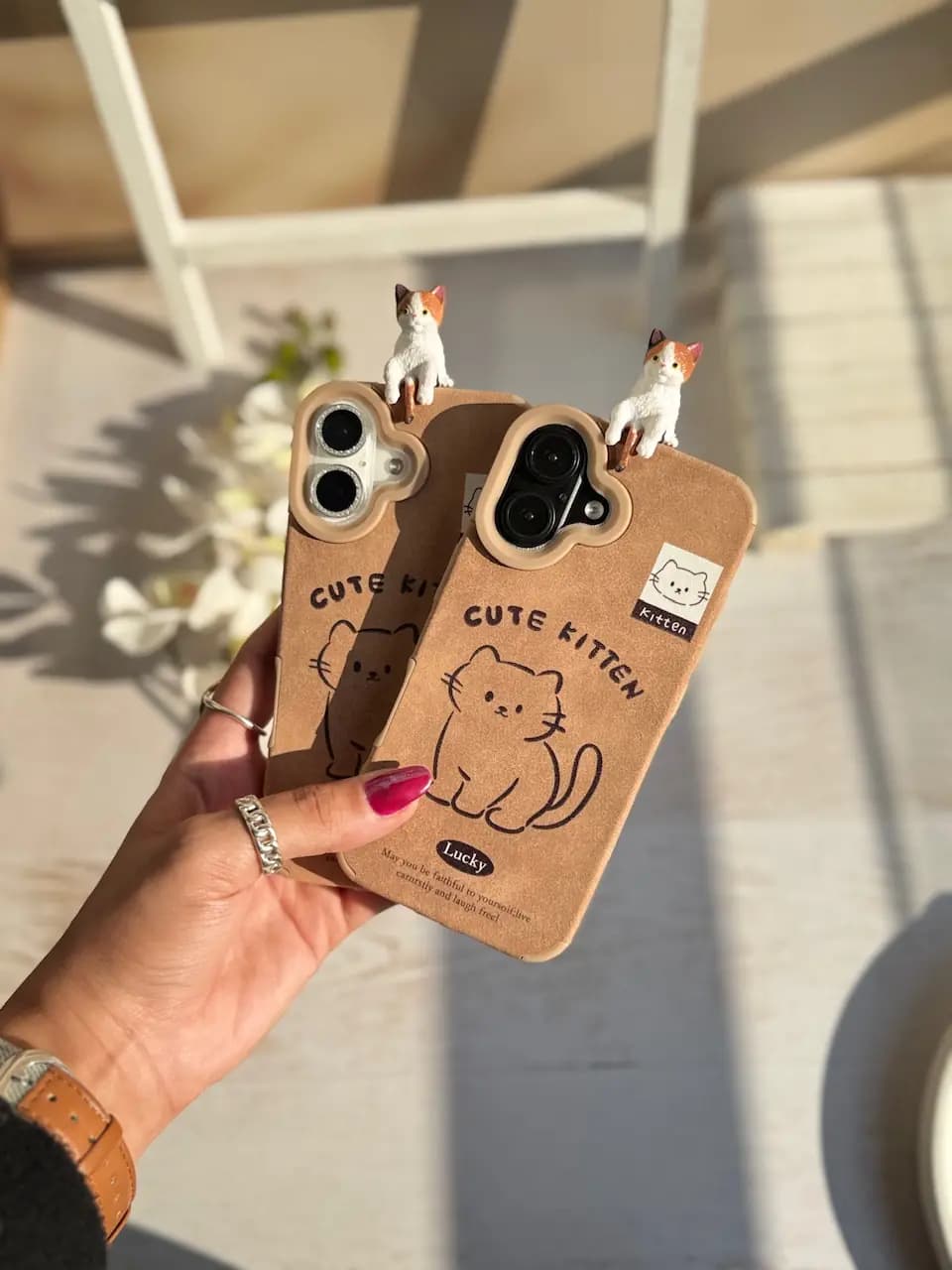 قاب Cute Kitten