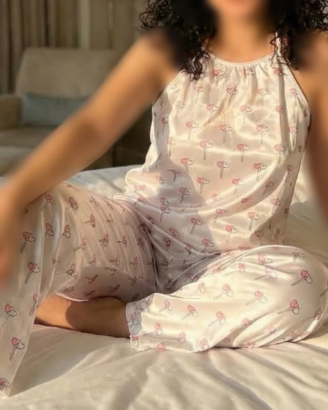 تاپ شلوار ساتن طرحدار mini ویولت کد 1022 — تصویر ۷