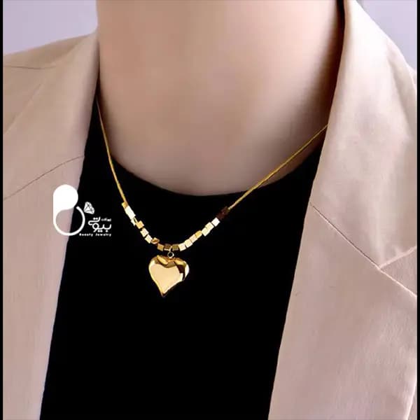 گردنبند قلب مکعبی طلایی