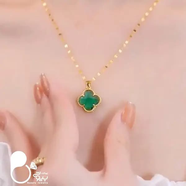 گردنبند شبدر کریستالی