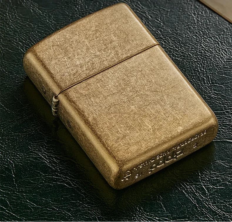 زیپو اصل کد 28496 Armor Tumbled Brass — تصویر ۷