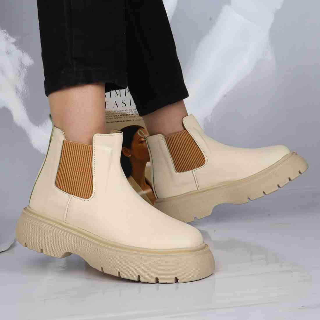 نیم بوت چلسی (2004) — تصویر ۲