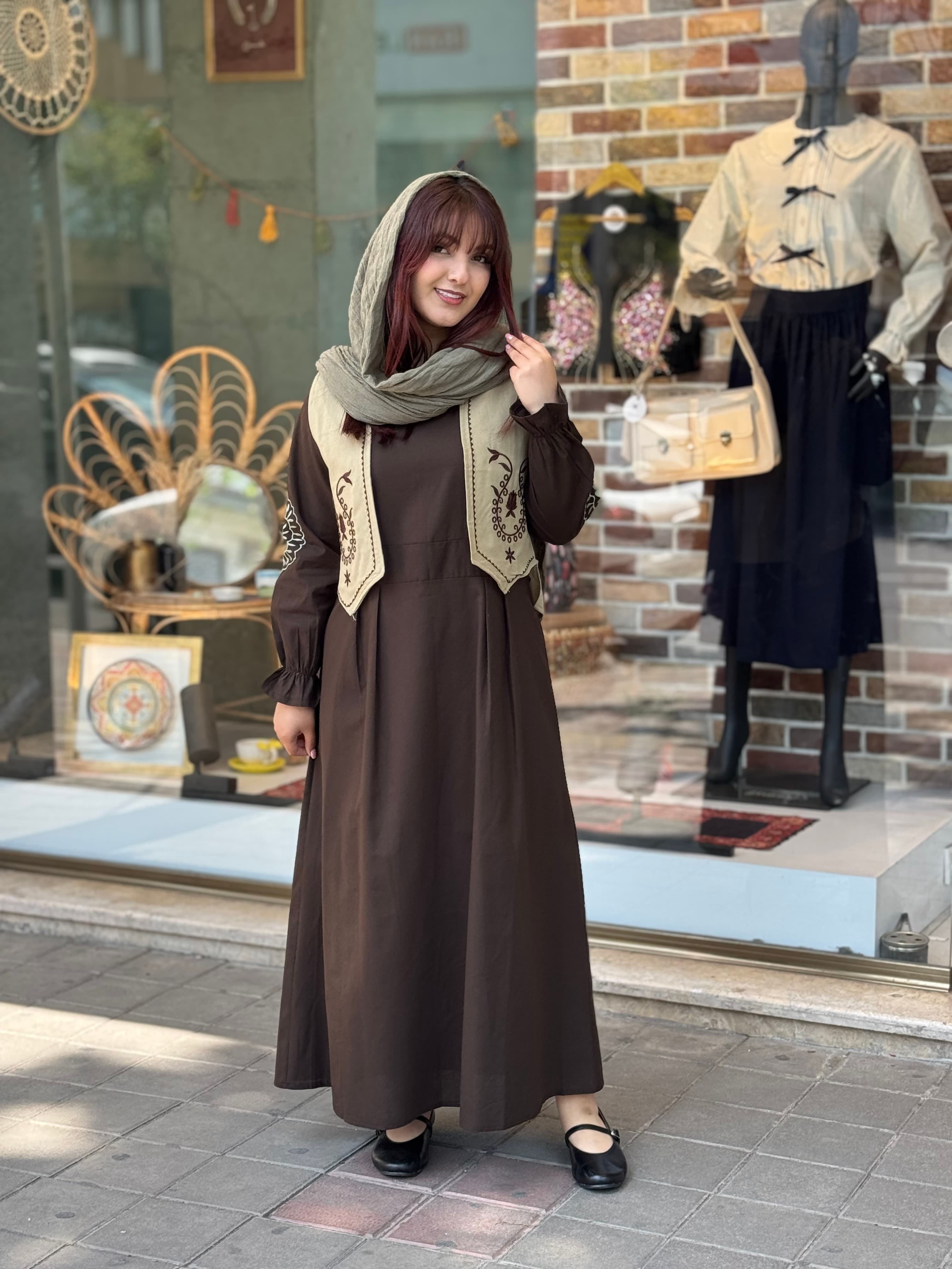 پیراهن جلیقه بته جقه قهوه ای سدری(خاکی)