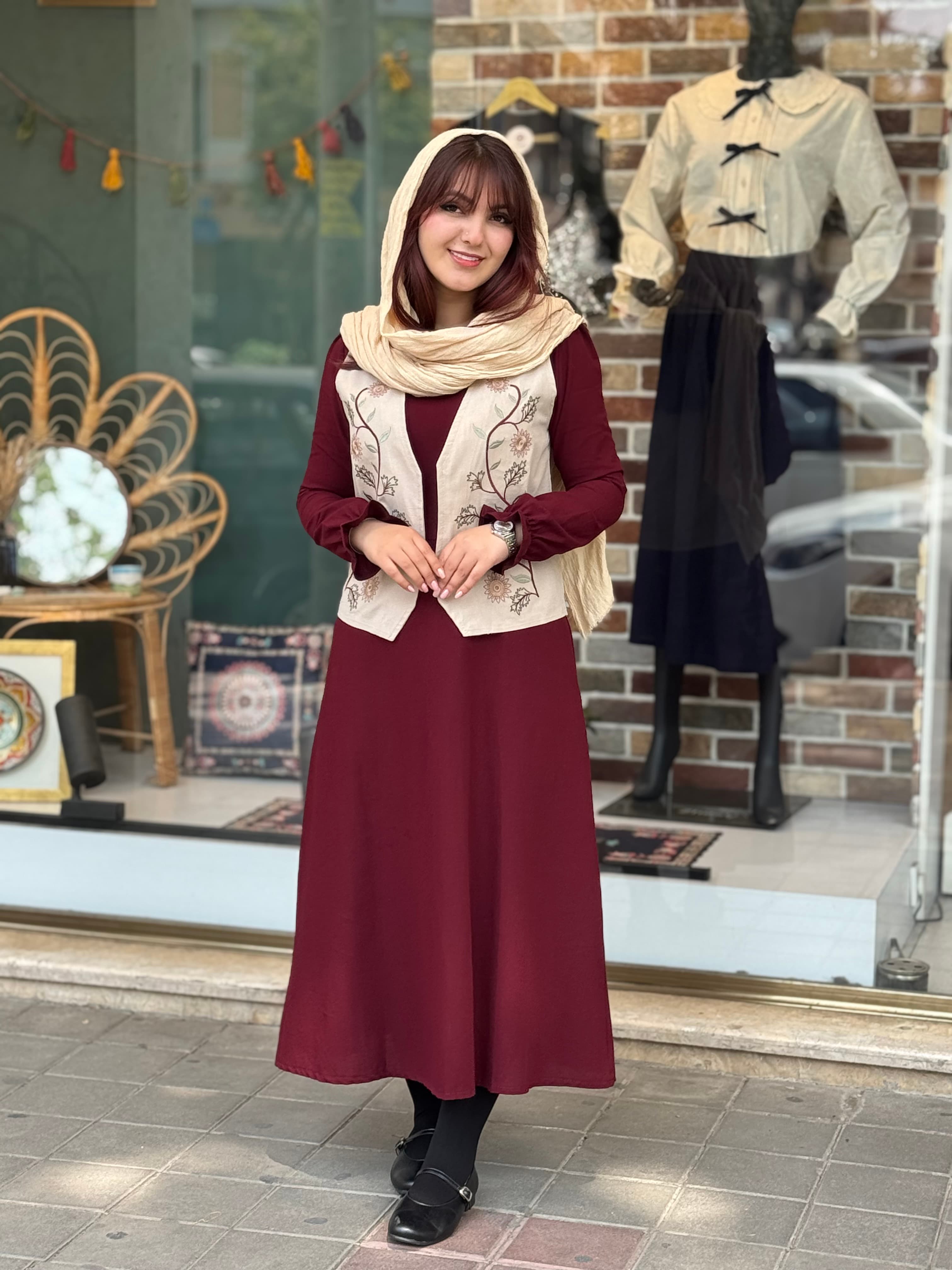پیراهن جلیقه سونیا زرشکی کرم