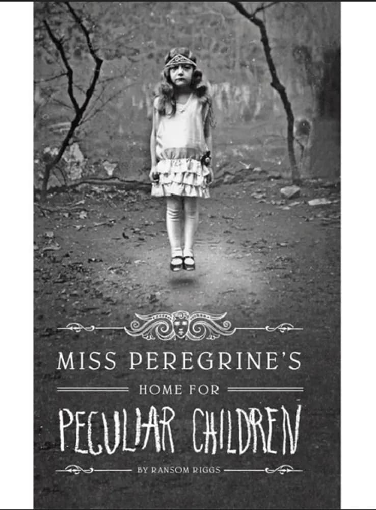 کتاب Miss Peregrine’s: Home for Peculiar Children (خانم پرگرین: خانه کودکان عجیب) نسخه انگلیسی PDF