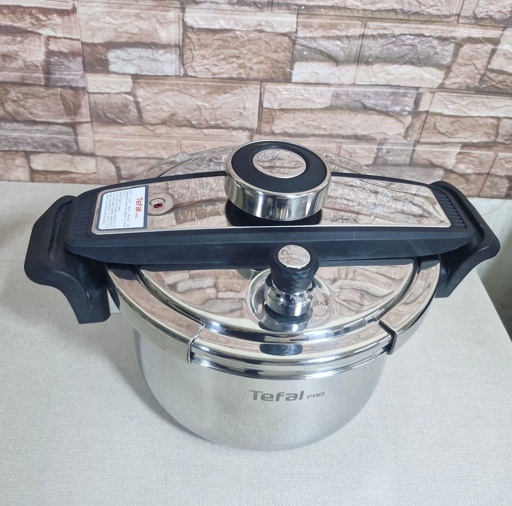 زودپز دوقلو کلیپسی تفال 7و5 لیتر مدل Tefal — تصویر ۶