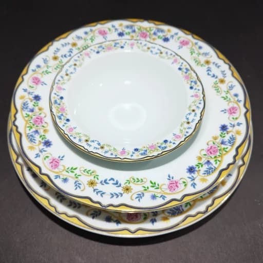 سرویس چینی زرین 28 پارچه مدل ایتالیا اف طرح گلستان درجه عالی — تصویر ۹