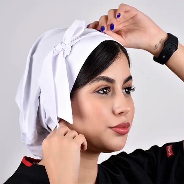 کلاه حجاب ساده سفید — تصویر ۳