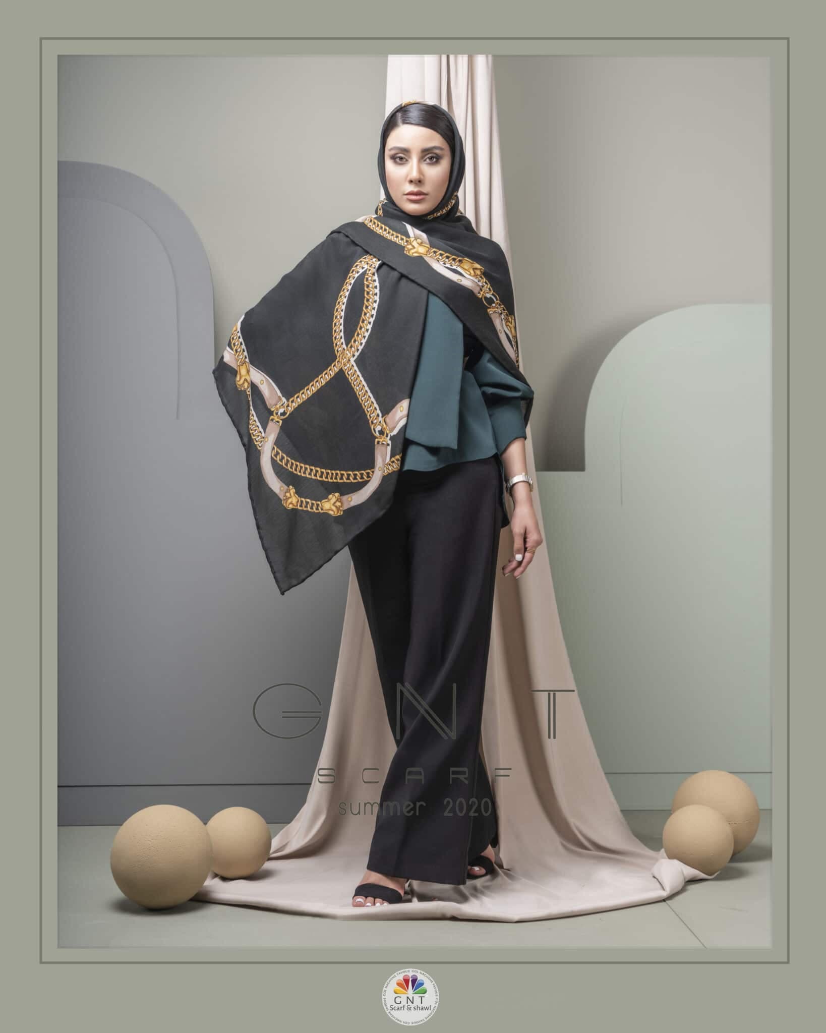 روسری نخی ۱۶۷