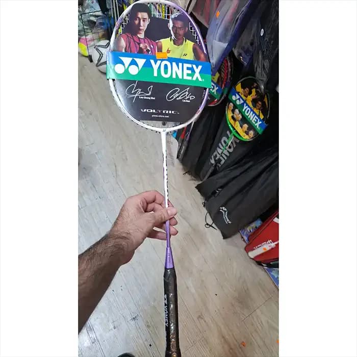 راکت بدمینتون YONEX VOLTRIC — تصویر ۳