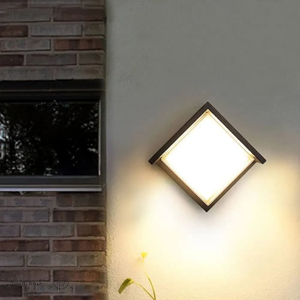 چراغ ديوارى مربع گلس بزرگ نقاب دار 12وات SMD بدنه الومینیوم کد 5119 — تصویر ۳