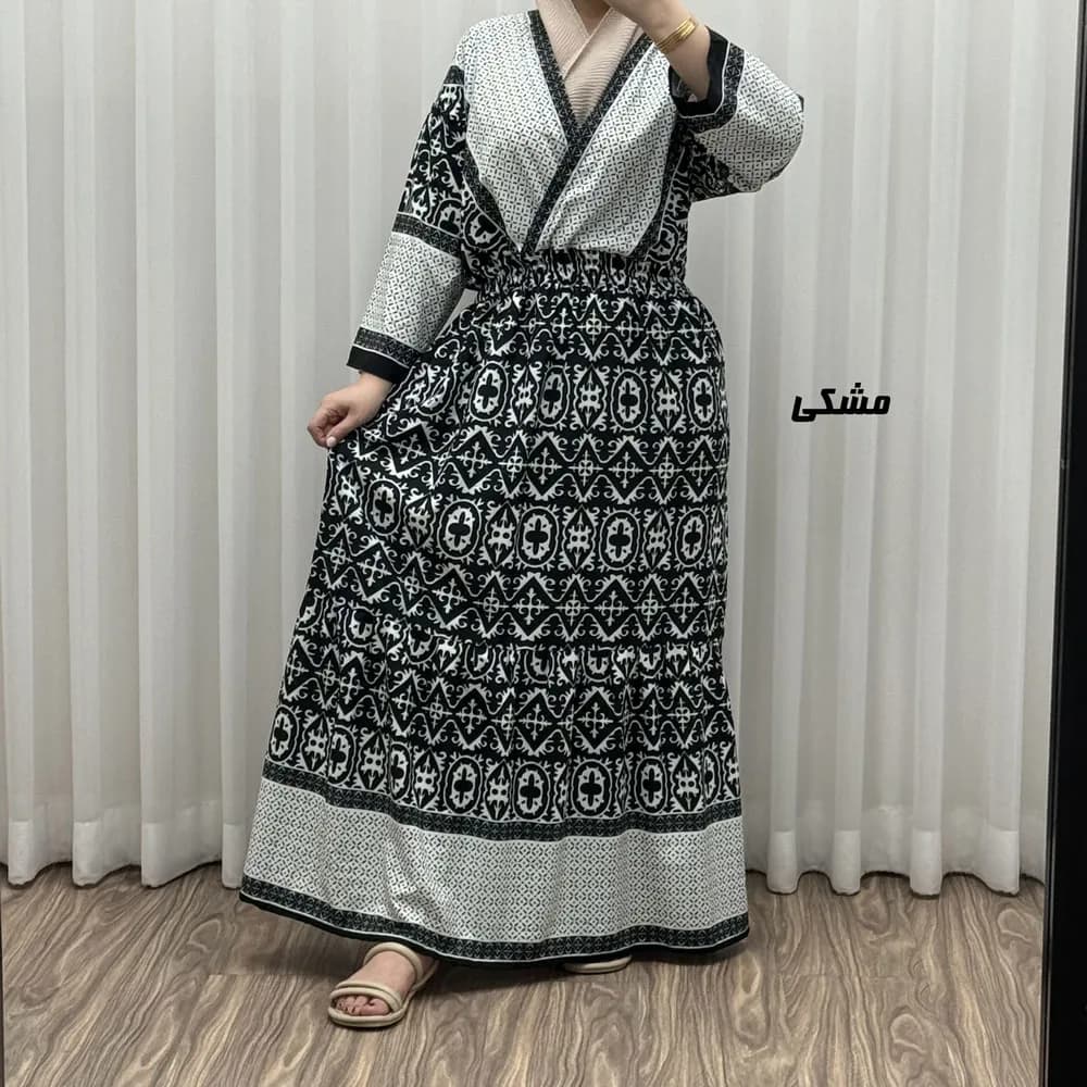 پیراهن زنانه فلور بوگاتی مدل چپ و راستی طرح جاجیم فری سایز تا 48 — تصویر ۵