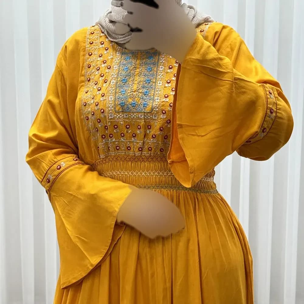 پیراهن نخی گلدوزی زنانه و دخترانه فری سایز مدل نازی کد 1778 — تصویر ۸