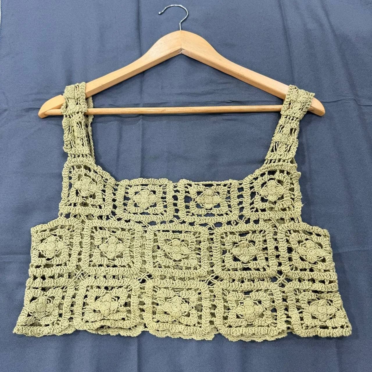تاپ قلاب بافی فری سایز زنانه کد 1047 مناسب تا سایز 42 تن خور شیک