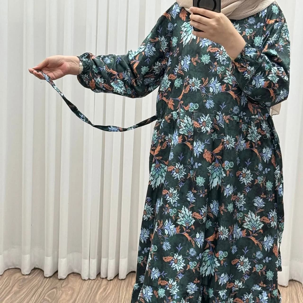 پیراهن زنانه بوگاتی فری سایز تا 46 قد 140 تن خور شیک و راحت بند کمر کمربند دار چهارفصل بدون سایه اندازی — تصویر ۵