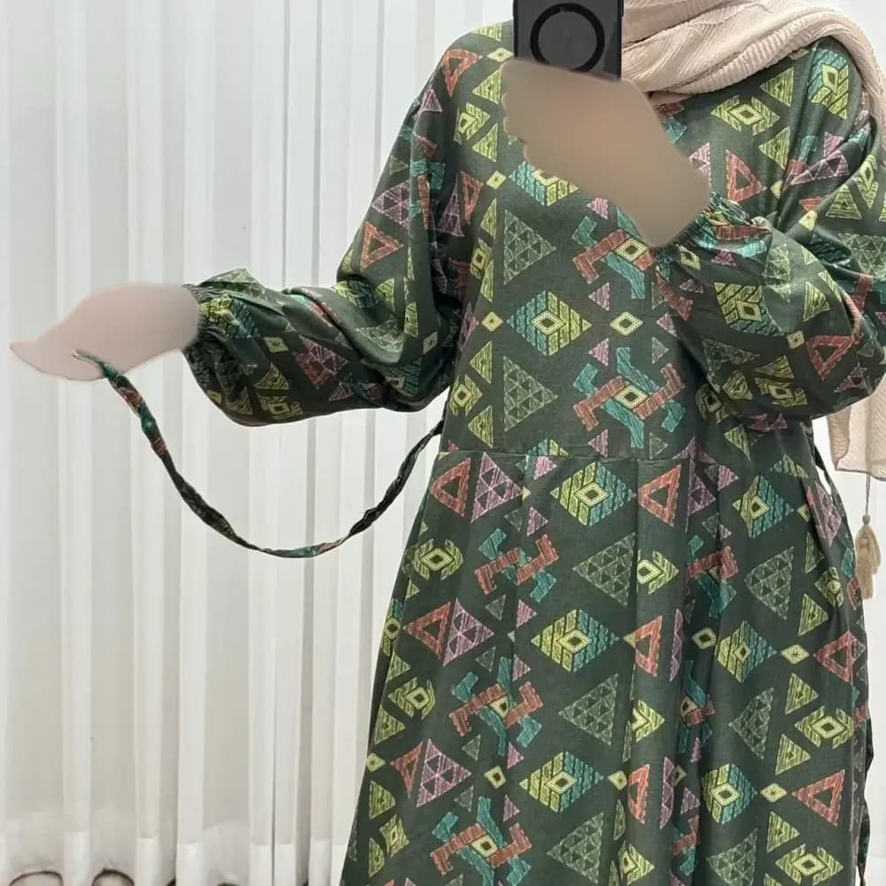 پیراهن زنانه بوگاتی فری سایز تا 46 قد 140 تن خور شیک و راحت بند کمر کمربند دار چهارفصل بدون سایه اندازی — تصویر ۱۲