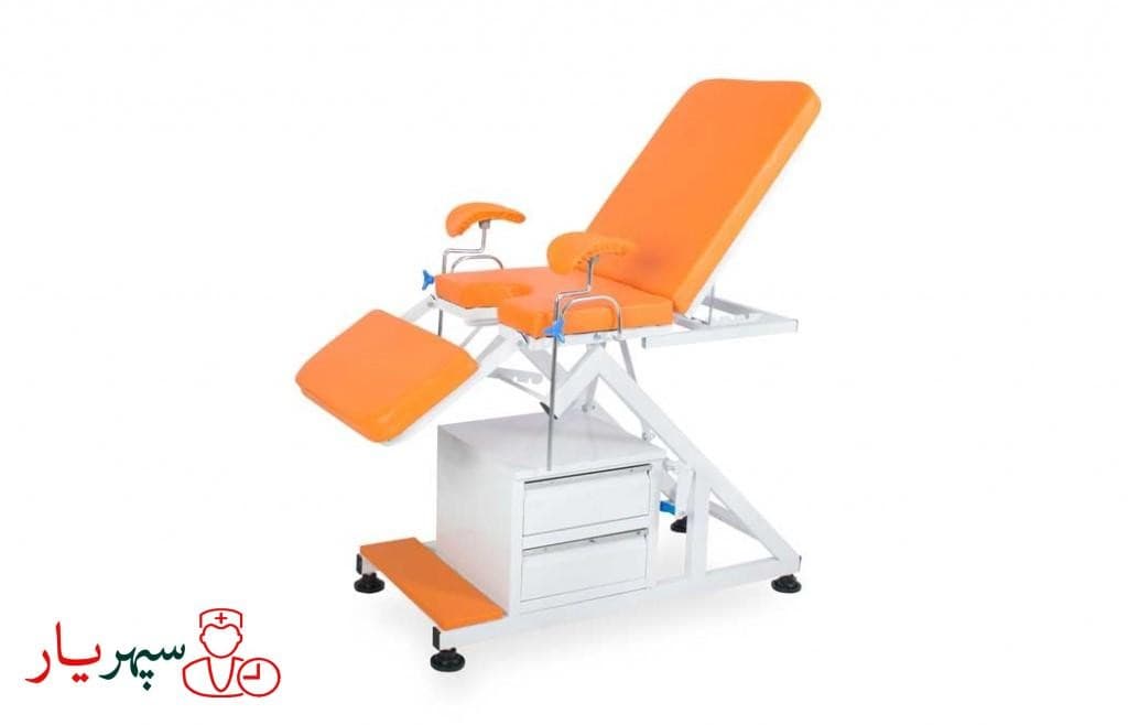 تخت ژنیکولوژی مکانیکی کشودار مدلag1020