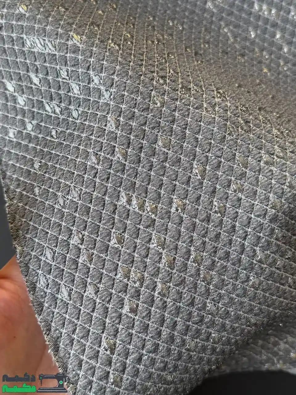 پارچه ژاکارد طوسی براق — تصویر ۴