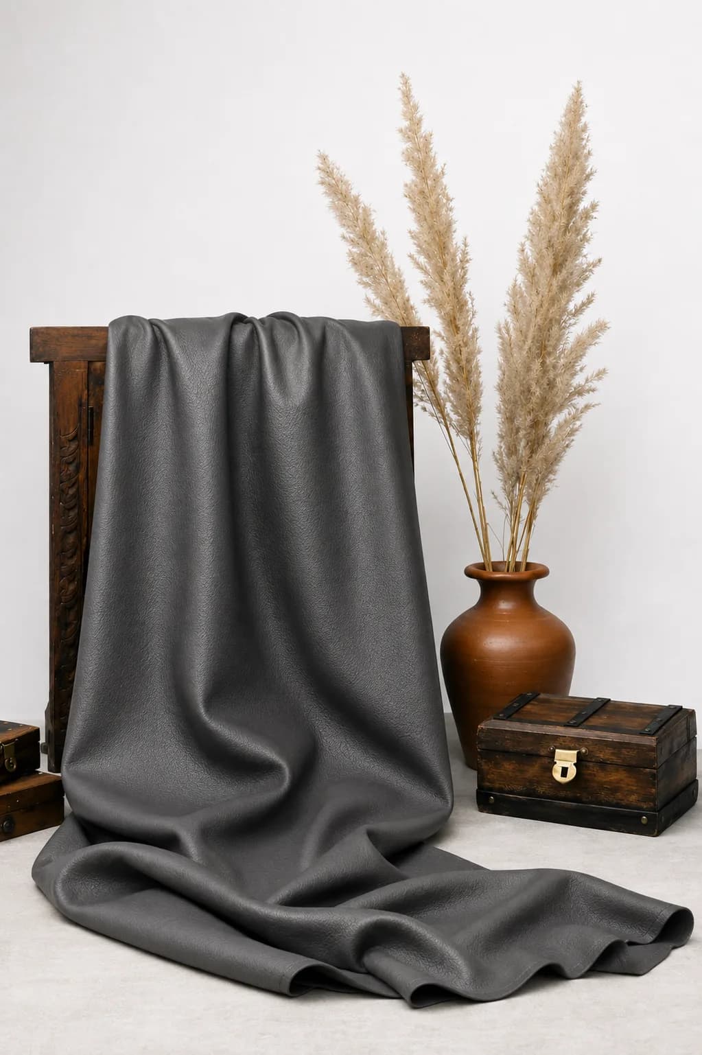 پارچه چرم پشت کتان قهوه ای شکلاتی