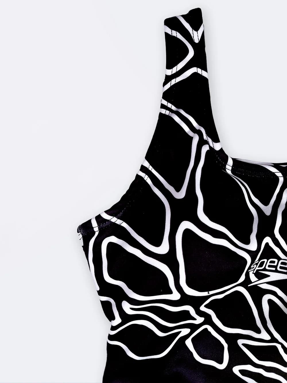 مایو پشت قهرمانی زنانه اسلیپ مشکی رنگ طرح دار بصورت کاپدار اسپیدو ( Speedo ) — تصویر ۵