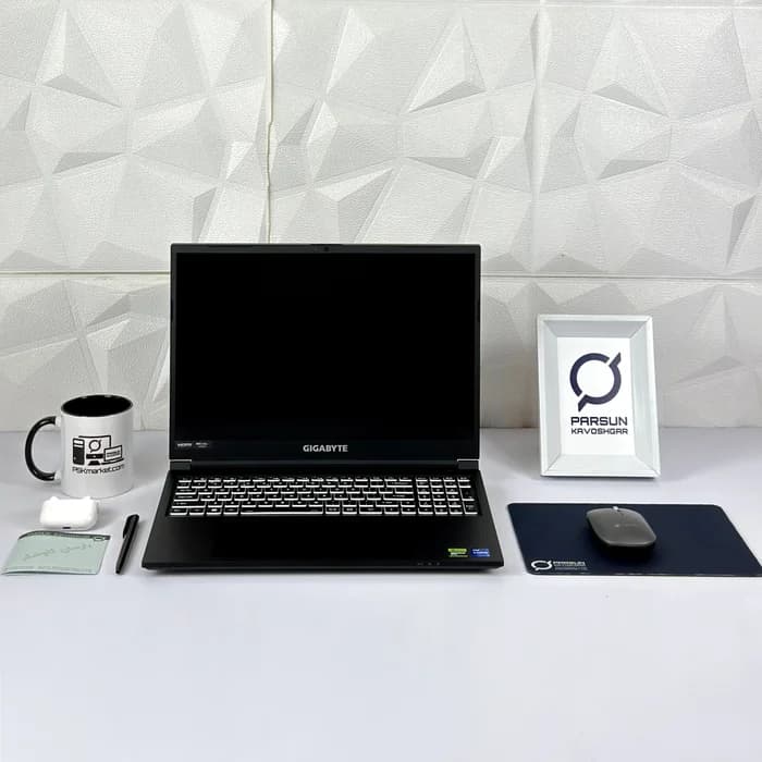 لپ تاپ گیگابایت GIGABYTE G6 KF 2024 i7 — تصویر ۲