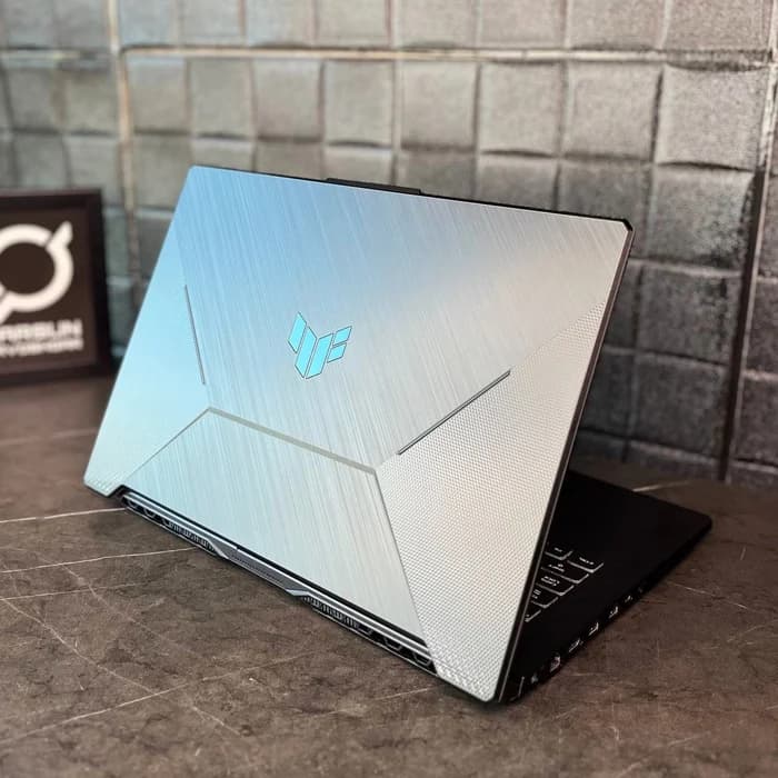 لپ تاپ ایسوس TUF Gaming A17 FA706NFR — تصویر ۳