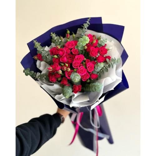 دسته گل گلایول و اوکالیپتوس برای روز مادر 4472 — تصویر ۲