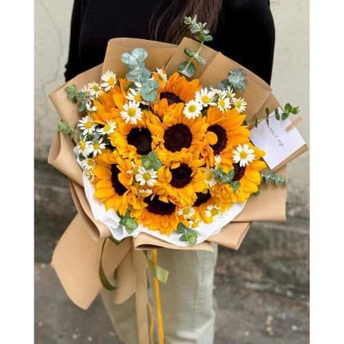 دسته گل ورنیکا برای روز مادر 4436