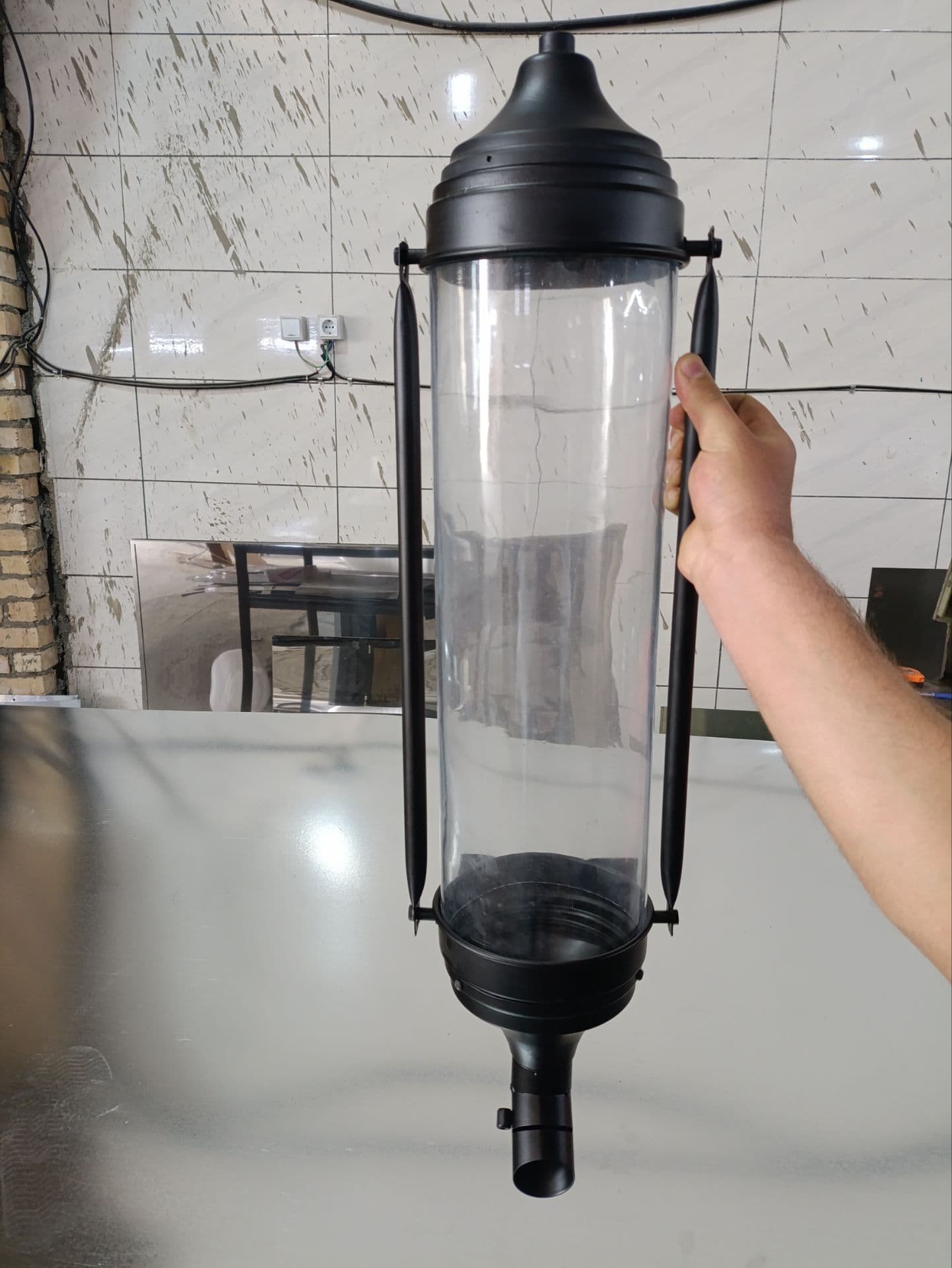 سیلو قهوه 5 کیلویی طرح گتر شیشه ای تیرکس — تصویر ۳