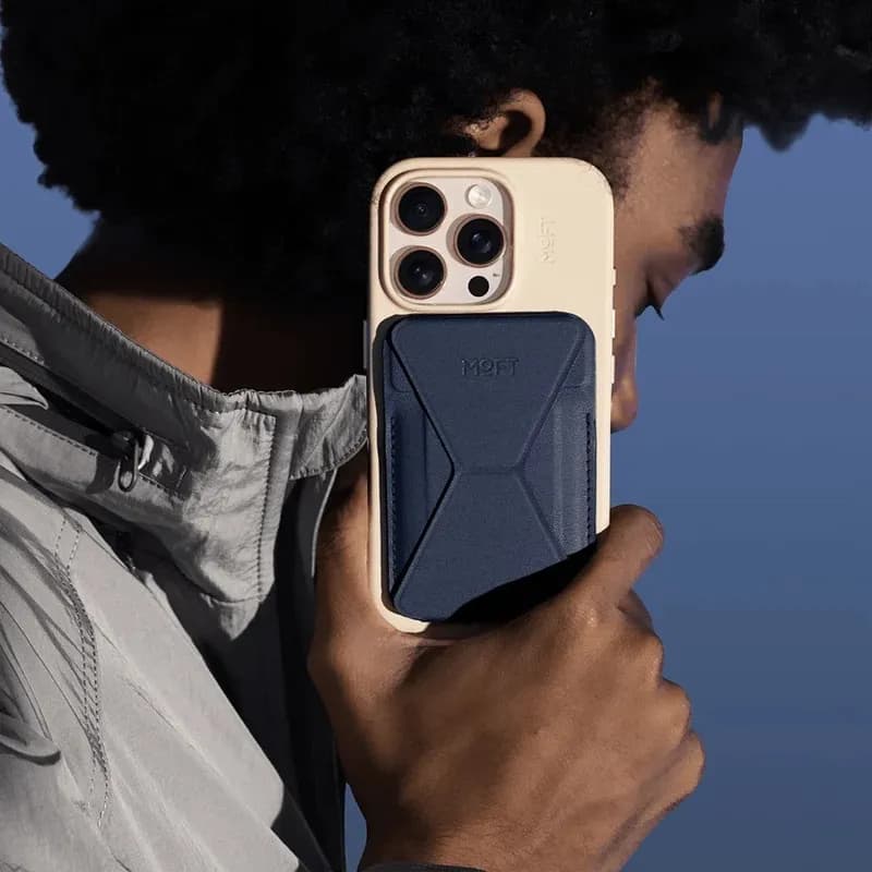 جاکارتی و استند موبایل مافت مدل MOFT Snap Phone Stand Wallet MOVAS — تصویر ۶