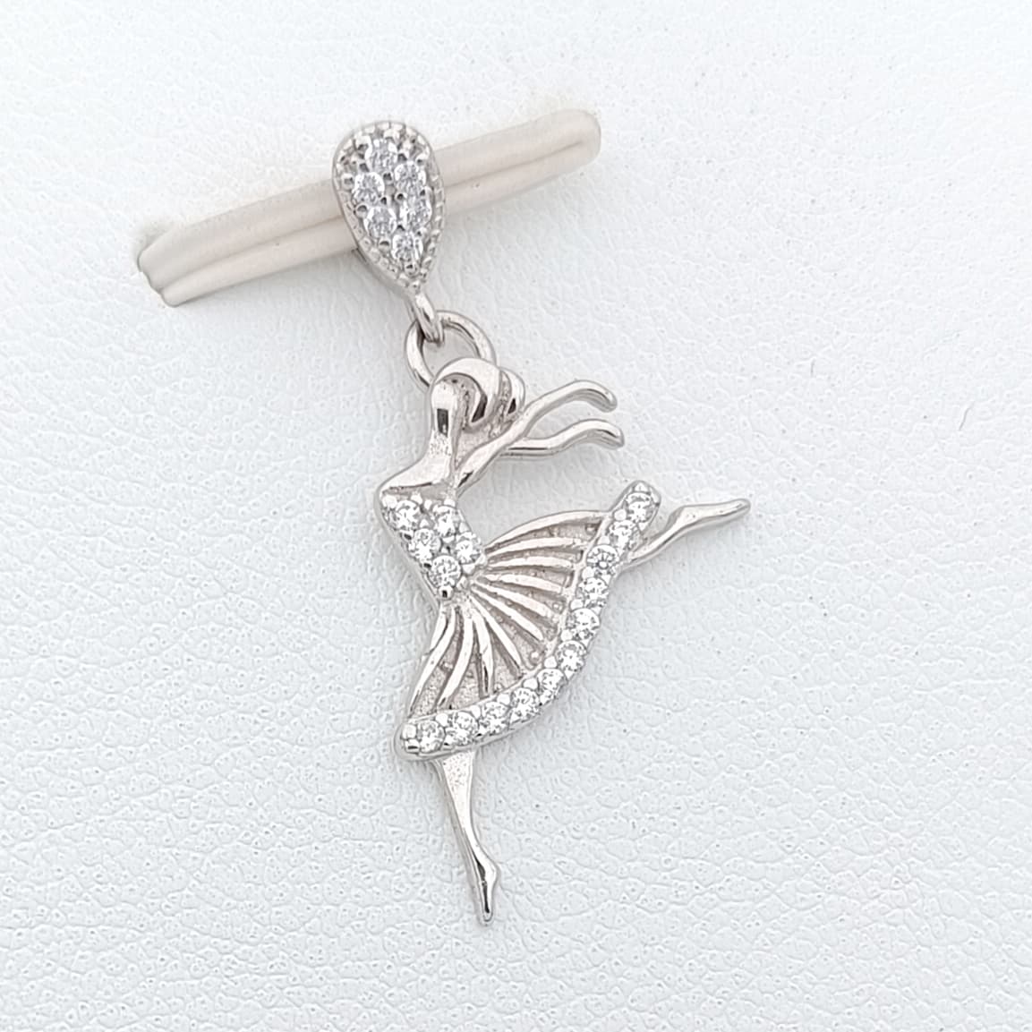 گردنبند اسپرت نقره طرح رقص باله با روکش طلا سفید کد ۲۲۰۹۴۲