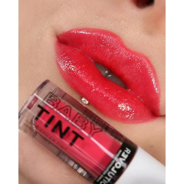 تینت لب و گونه رولوشن مدل Baby Tint رنگ Fuchsia — تصویر ۴