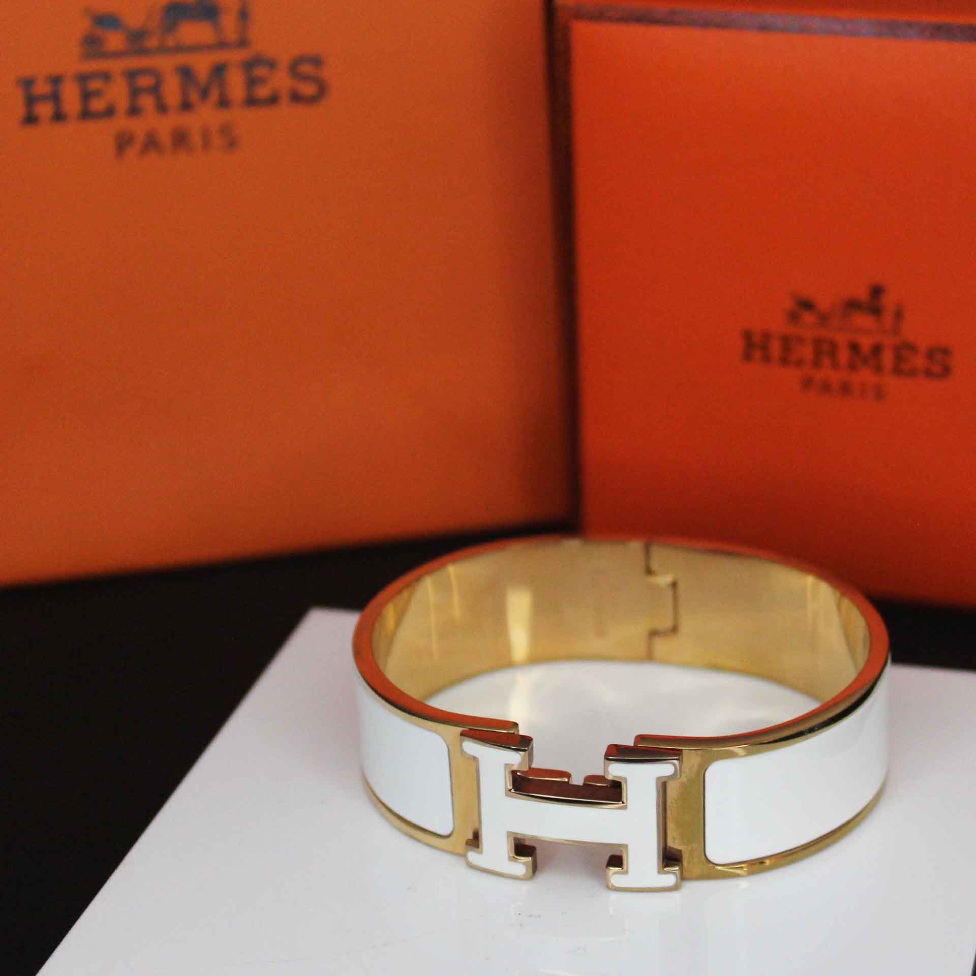 دستبند زنانه هرمس Hermes — تصویر ۳