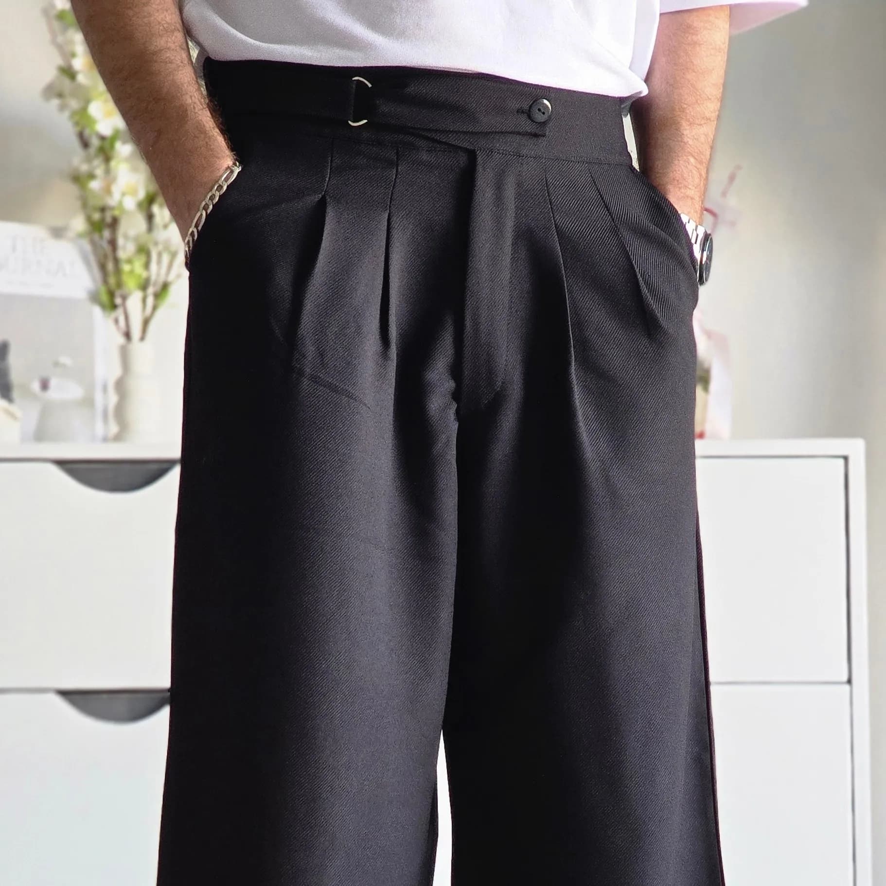 شلوار بگ پارچه ای کجراه مشکی کمر ایتالیایی پیله دار زنانه سایز L تا 3XL — تصویر ۷