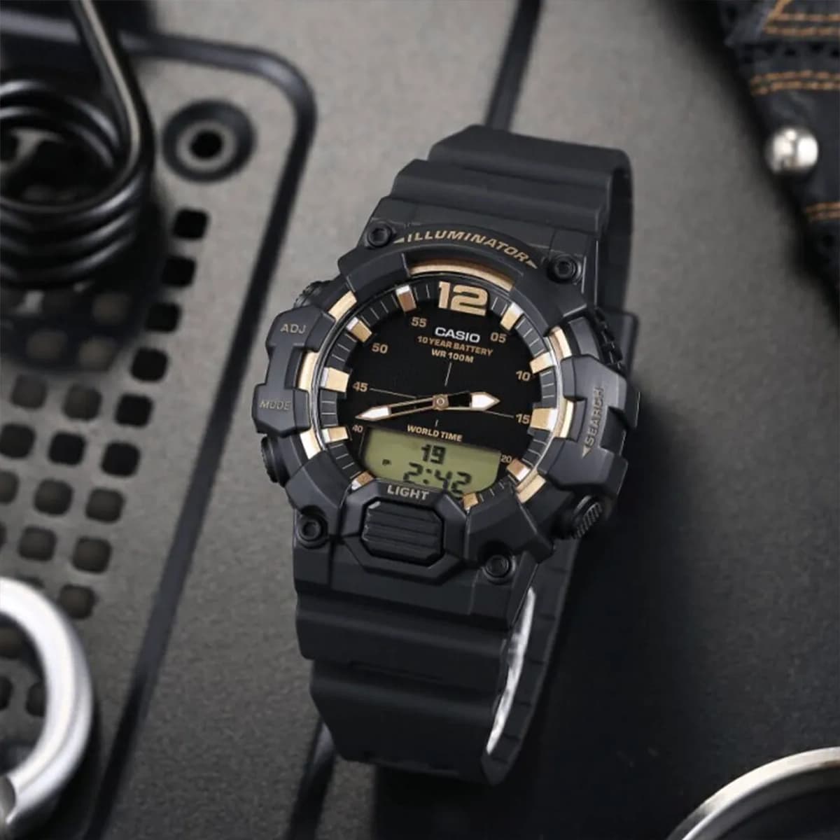 ساعت مچی عقربه‌ای مردانه کاسیو مدل CASIO HDC-700-9AVDF — تصویر ۸