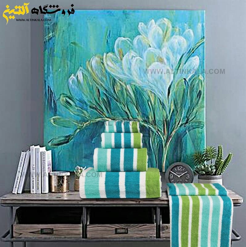 حوله استخری برق لامع طرح شقایق سایز 70×140